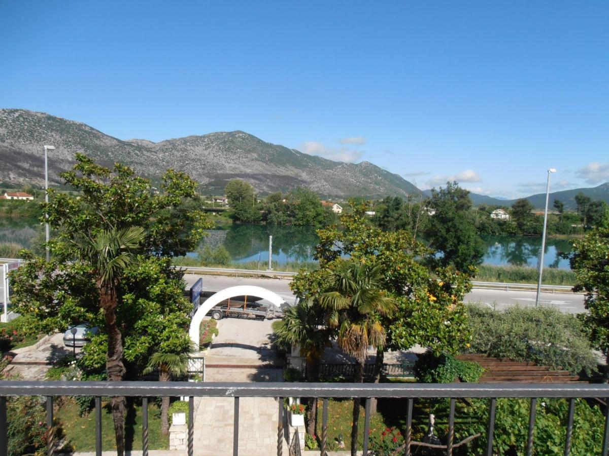 Hotel Metkovic Luaran gambar