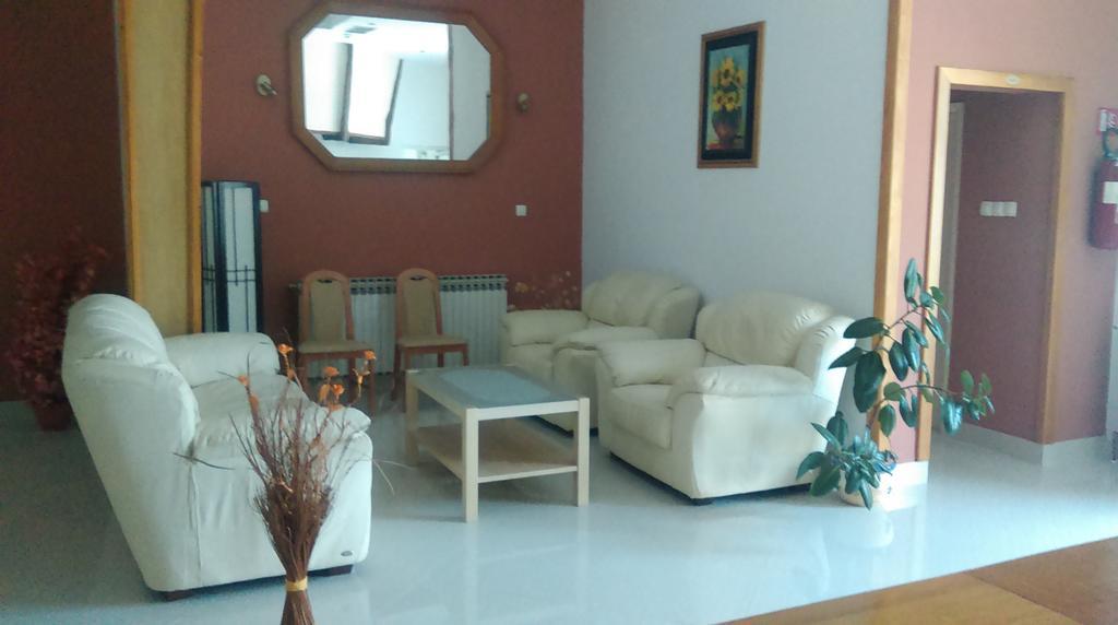 Hotel Metkovic Luaran gambar